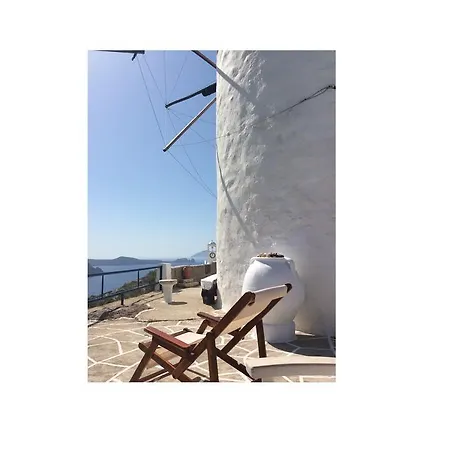 Milos Vaos Windmill Plaka  Exterior photo