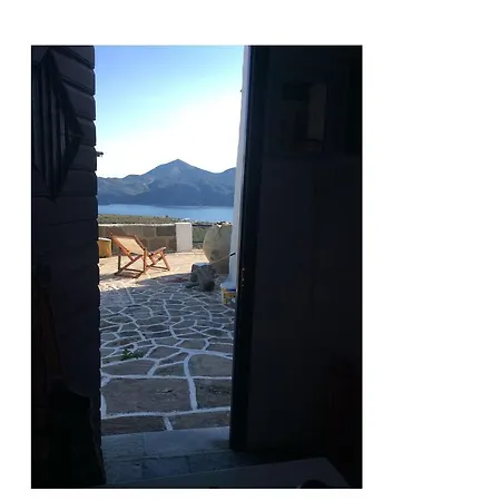 Milos Vaos Windmill Plaka  Exterior photo